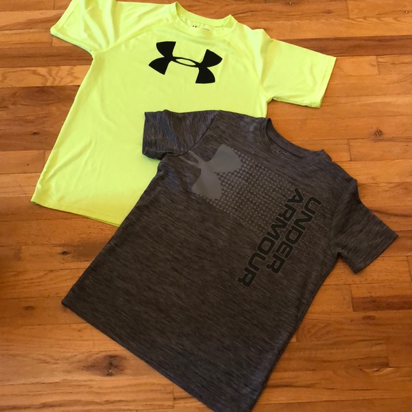 Under Armour Other - 2 Under Armour Tees